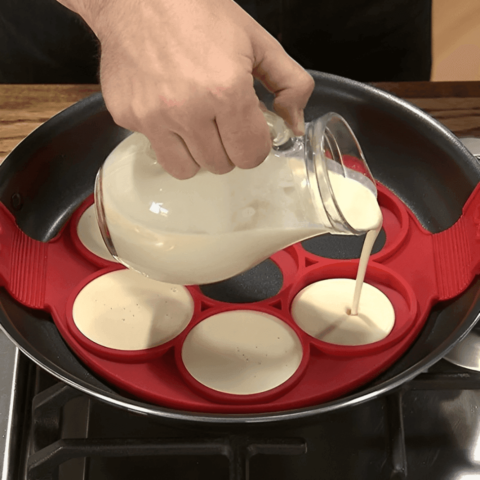 Non-stick Silicone Pancake Mould – Buy 2, Get 3